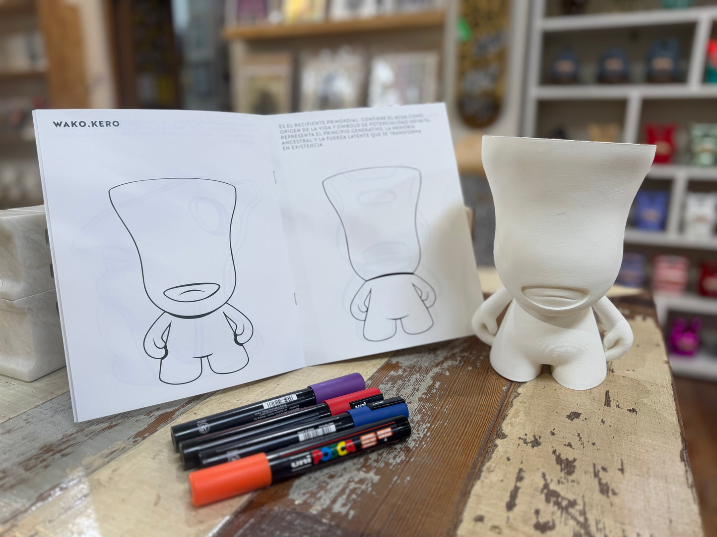 WAKO.Toy KERO — Art Toy para pintar | Edición limitada