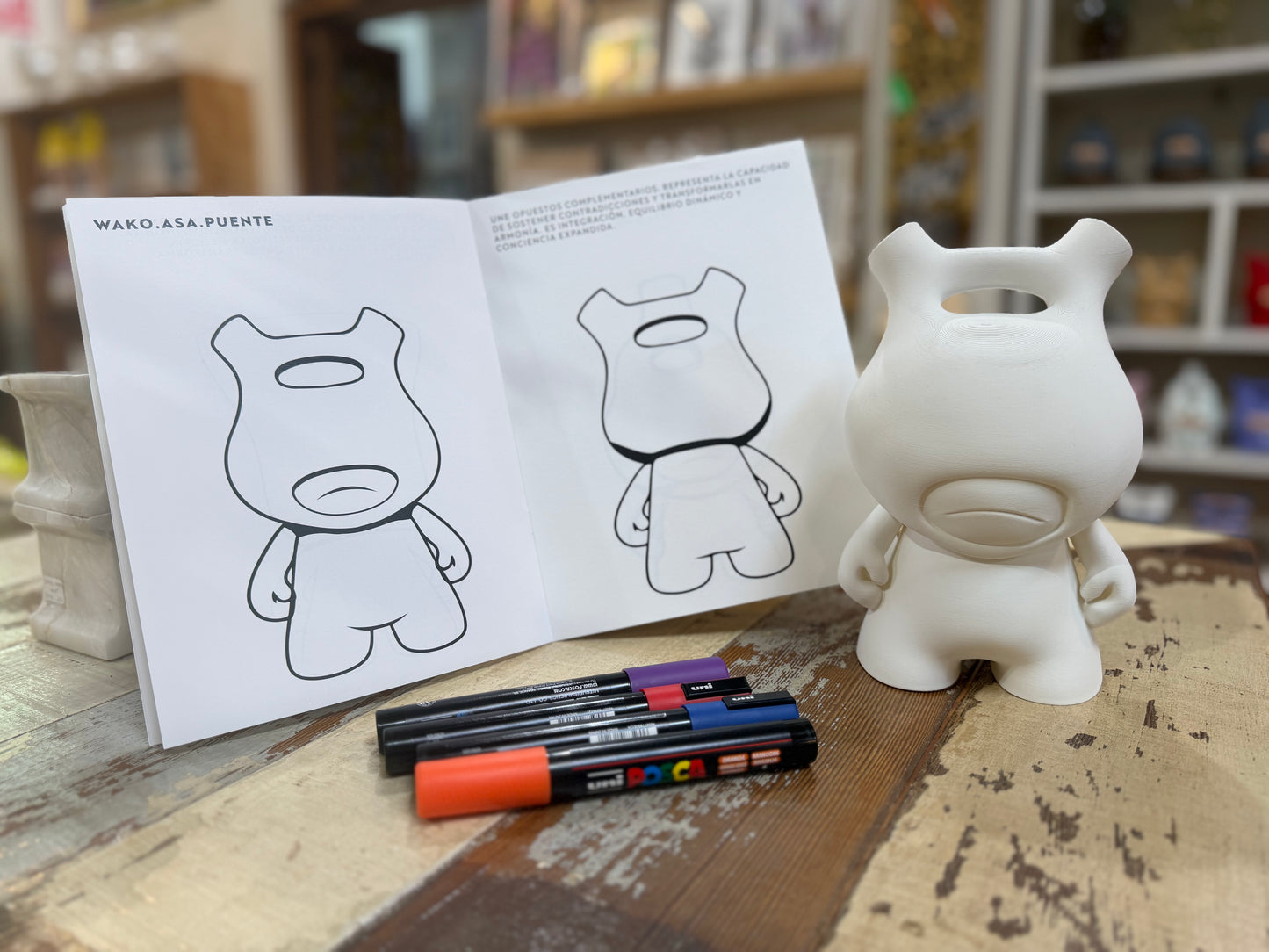 UNI.WAKO.TOY — Art Toy para pintar | Edición limitada