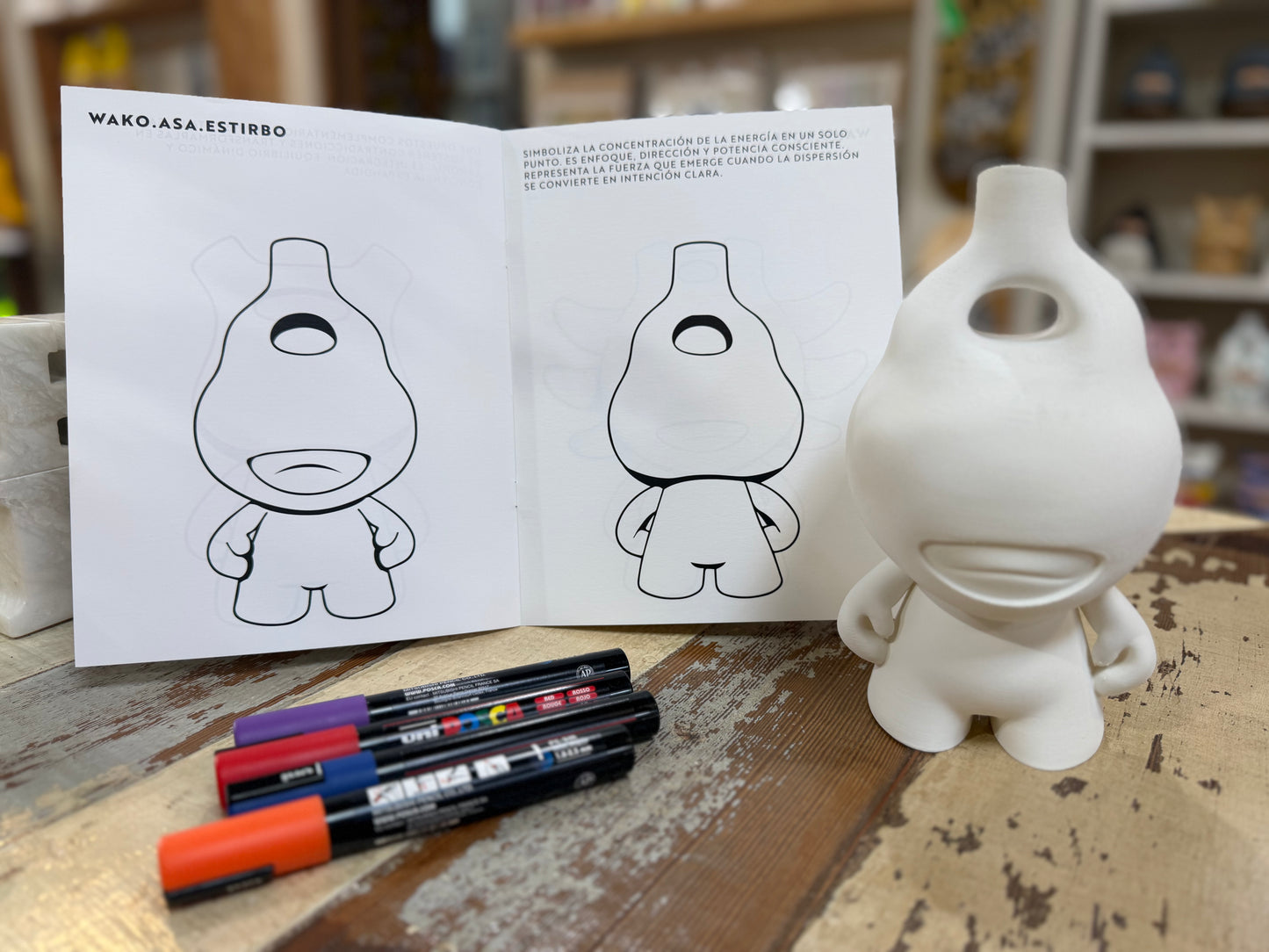 WAKO.Toy ASA PUENTE — Art Toy para pintar | Edición limitada