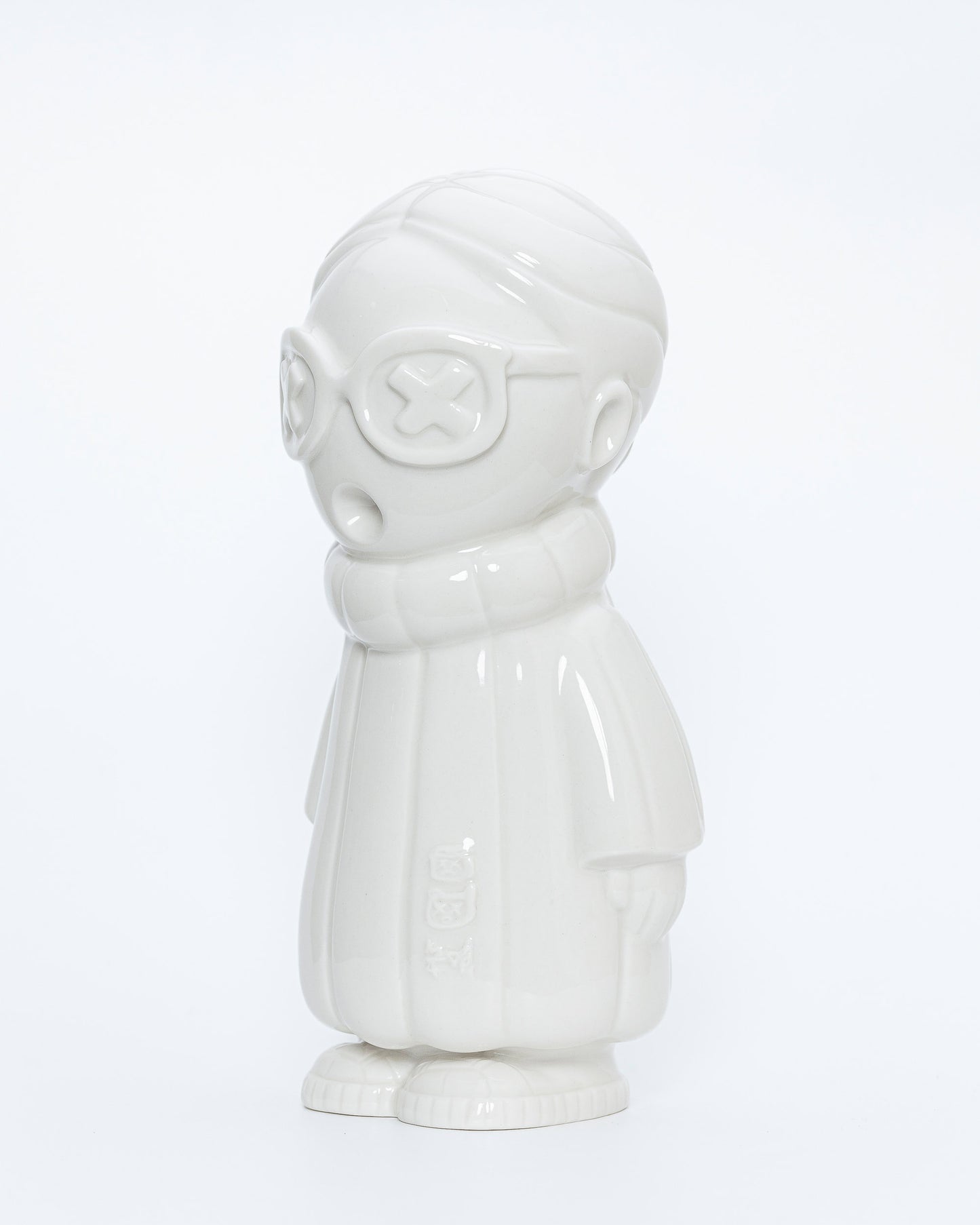 LANONNA.BOT, escultura en porcelana