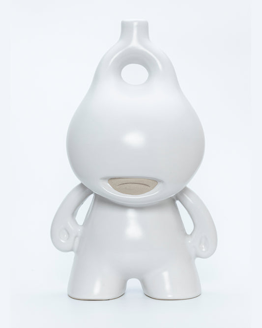 WAKO.TOY.AE, escultura en cerámica.